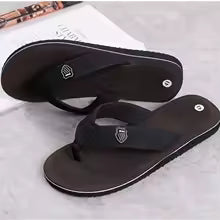 Men's Casual Beach Flip Flops — Lightweight Summer Sandals